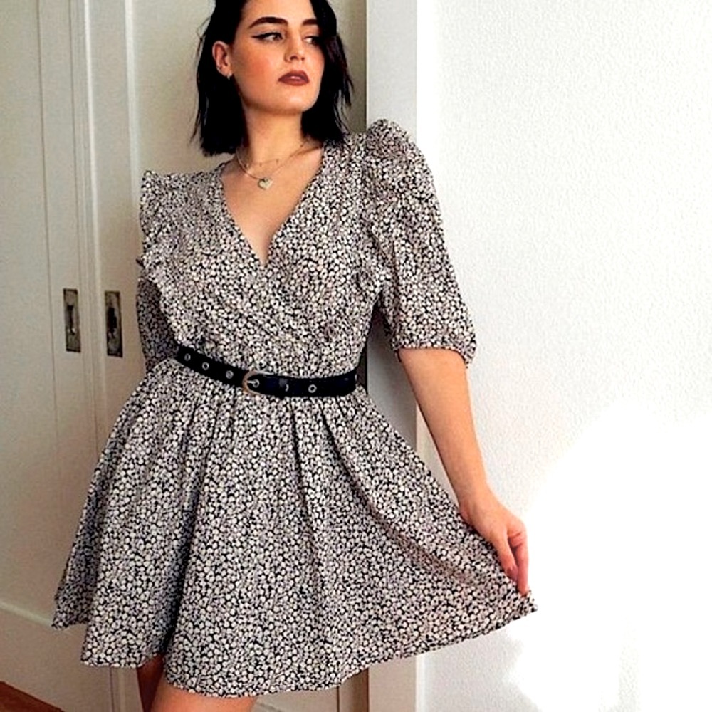 Floral Puff Sleeved Ruffled H&M DRESS - NWT flounce oversized boho